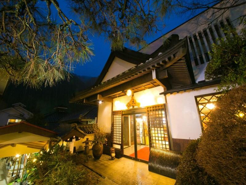 Motoyu Ryokan Ацуги Экстерьер фото
