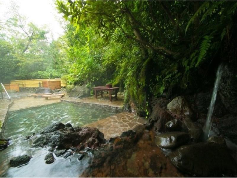 Motoyu Ryokan Ацуги Экстерьер фото