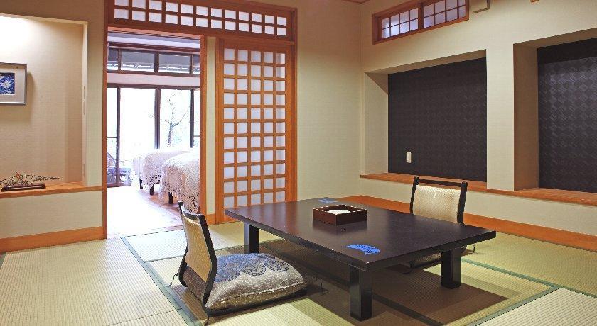 Motoyu Ryokan Ацуги Экстерьер фото
